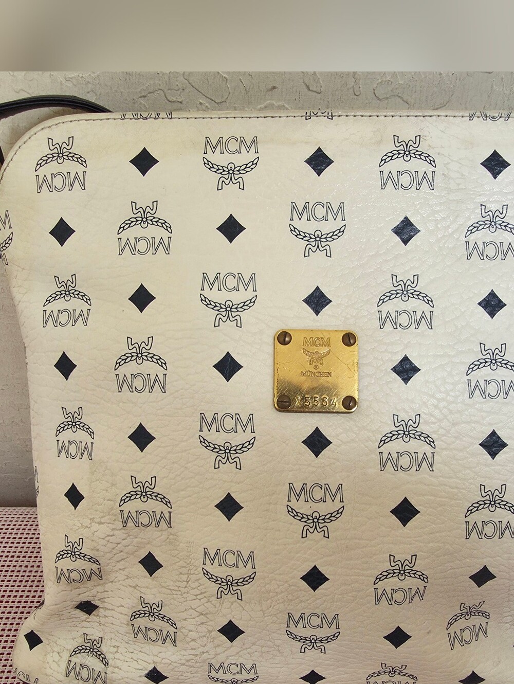 MCM White Monogram Shoulder Bag Vintage AUTHENTIC - Picture 4 of 16